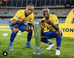  أوبري موديبا و غرانت كيكانا
